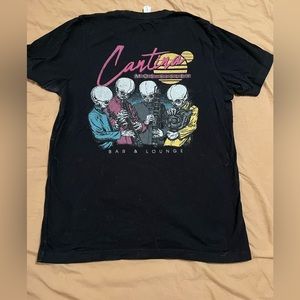 MUST GO: Star Wars Cantina shirt